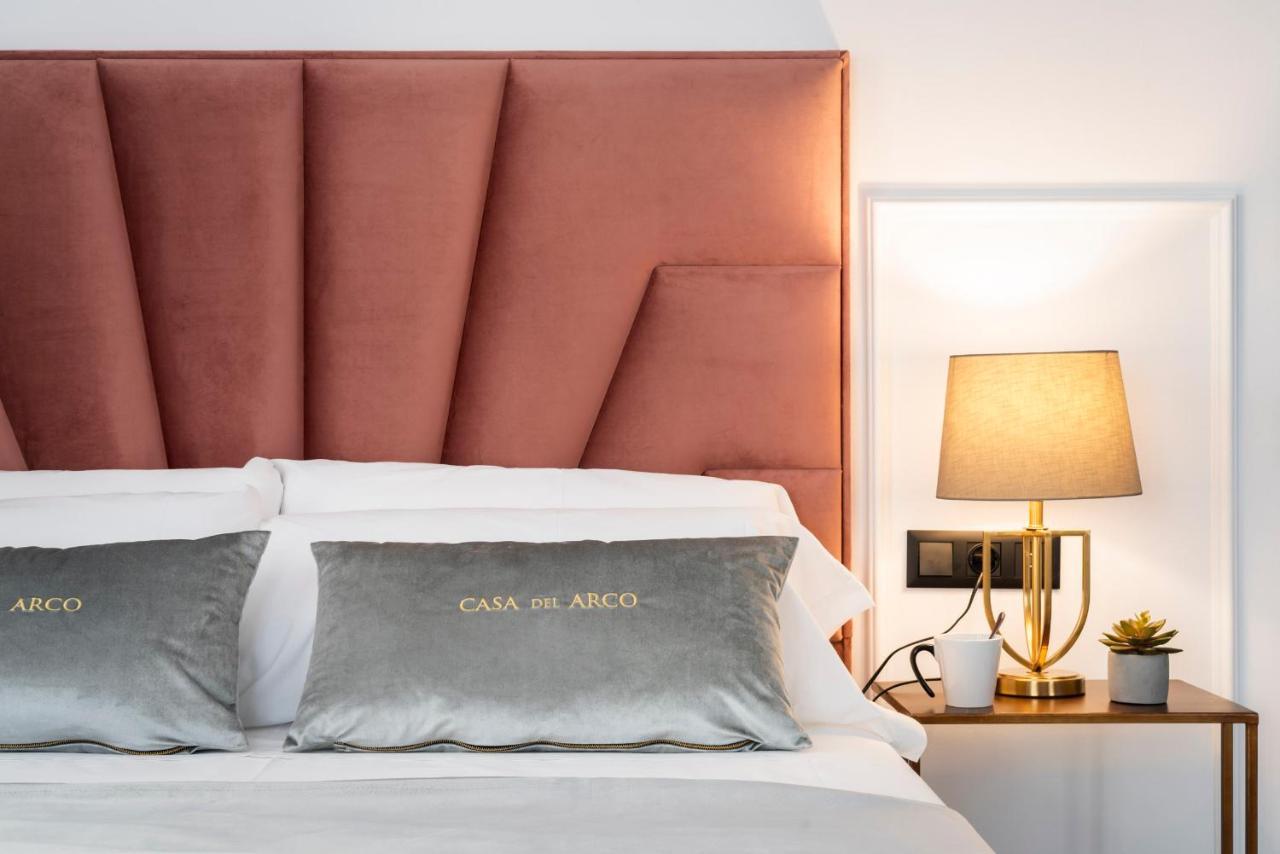 Quivir Apartamentos Deluxe Casa Del Arco Andújar Екстериор снимка