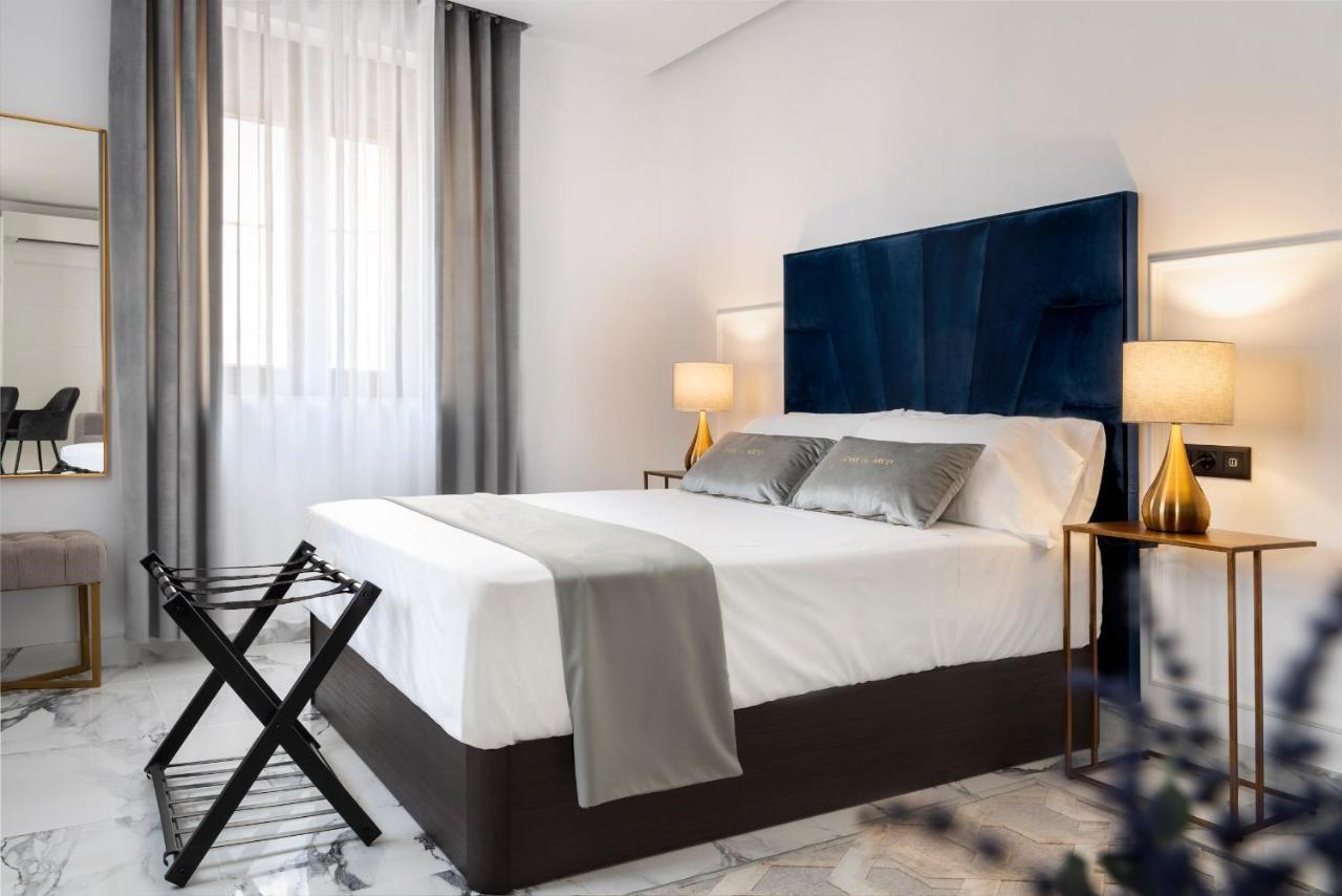 Quivir Apartamentos Deluxe Casa Del Arco Andújar Екстериор снимка